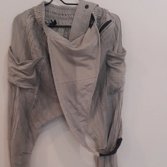 DEMOBAZA Gray/Beige Cargo Pants with Tapered Legs - Picture 4 of 15